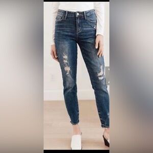 Judy Blue Distressed High-Rise Boyfriend Skinny Jeans Dark Wash Size 9 / 29